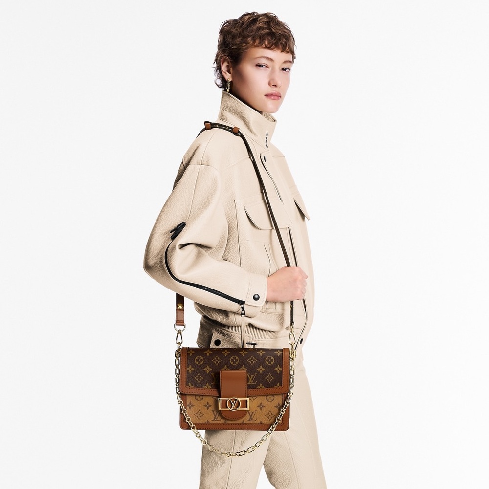 Louis Vuitton Brown Monogram Shoulder Bag - Picture 3 of 16